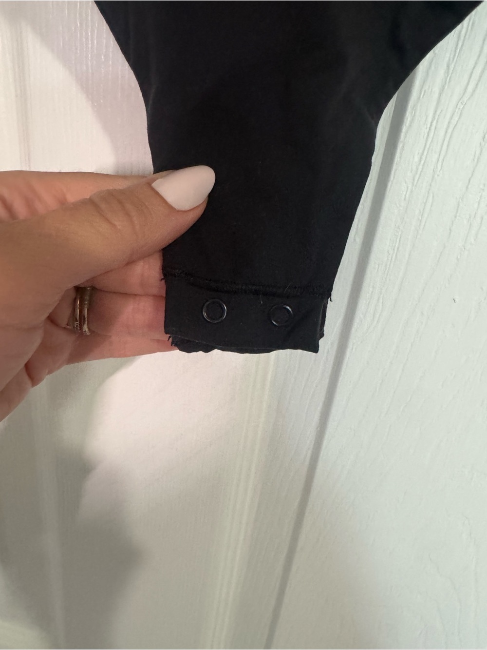 SKIMS Black Scoop Neck Long Sleeve Thong Bodysuit Medium - Picture 4 of 7